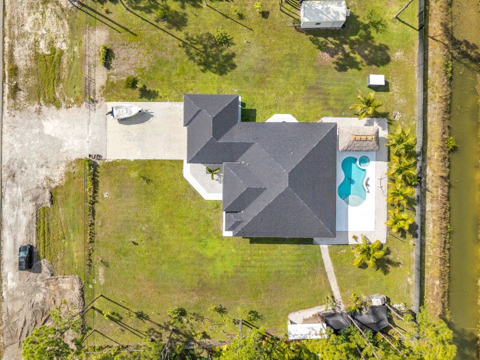 For Sale: $1,200,000 (4 beds, 3 baths, 2839 Square Feet)