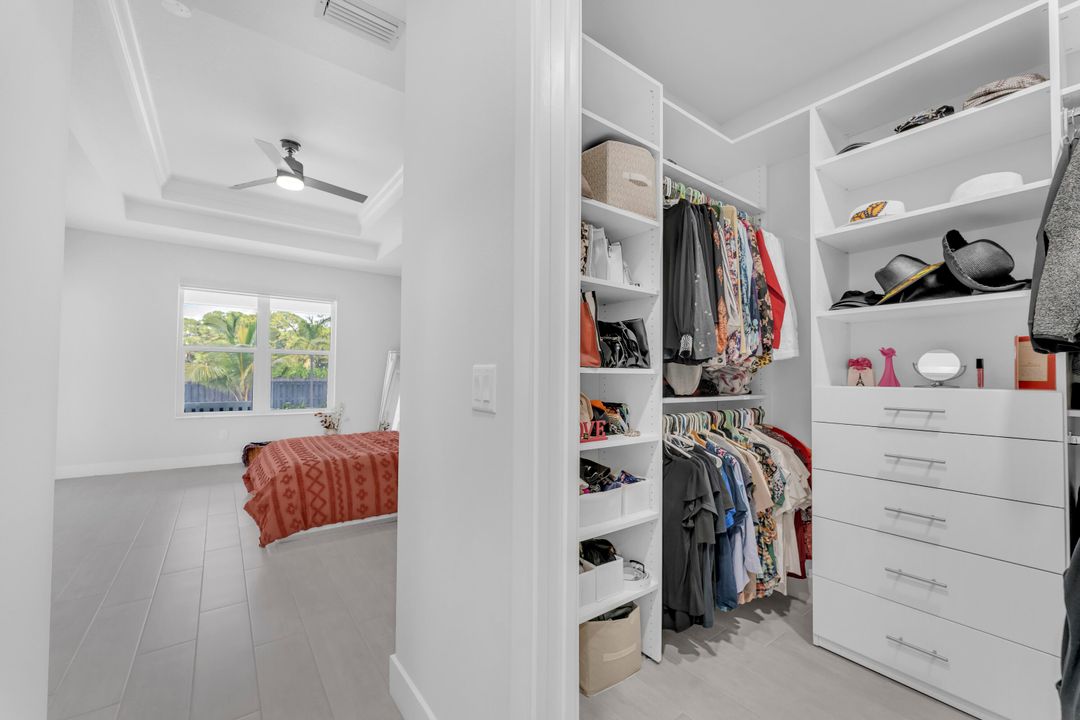 For Sale: $1,200,000 (4 beds, 3 baths, 2839 Square Feet)