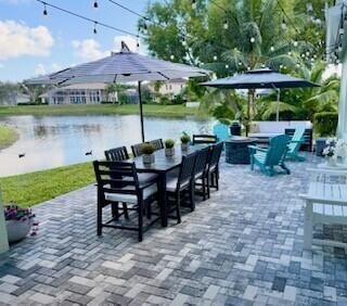 For Sale: $1,325,000 (4 beds, 3 baths, 2759 Square Feet)