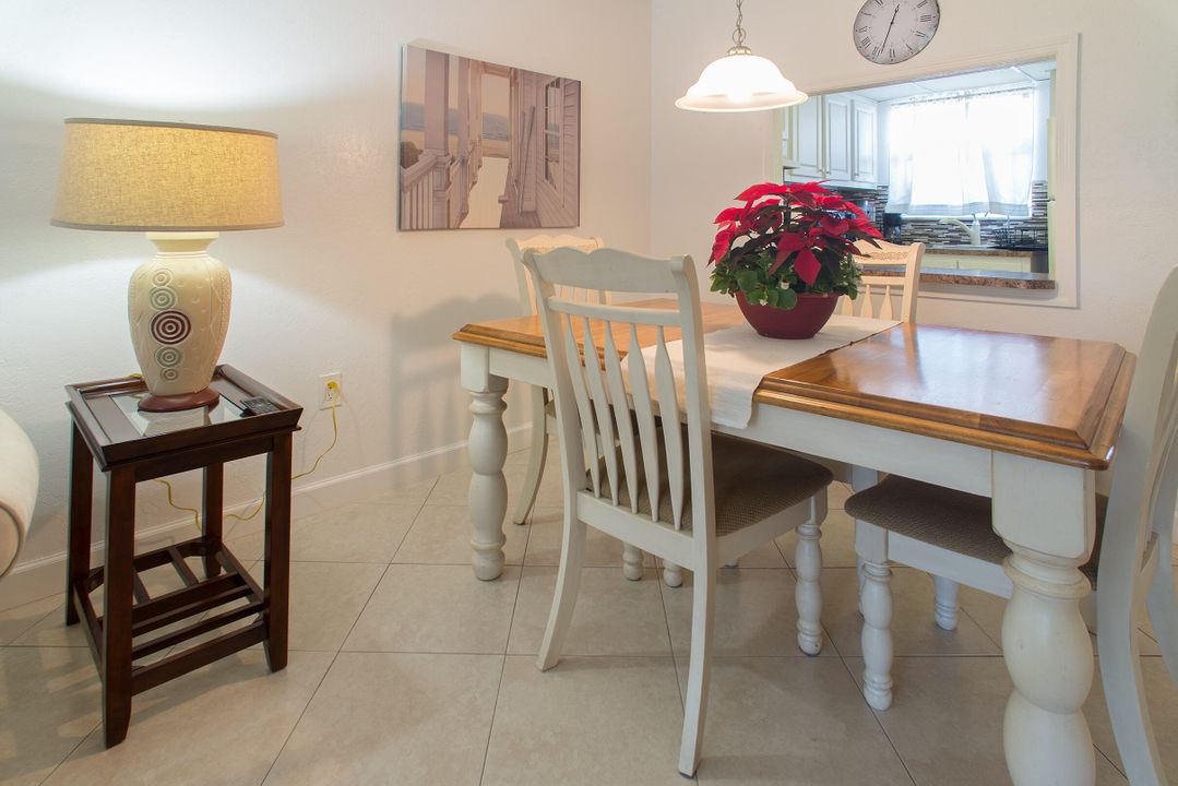 For Sale: $89,000 (1 beds, 1 baths, 640 Square Feet)