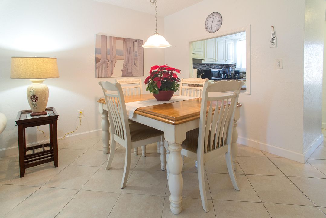 For Sale: $89,000 (1 beds, 1 baths, 640 Square Feet)