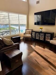 For Sale: $1,325,000 (4 beds, 3 baths, 2759 Square Feet)