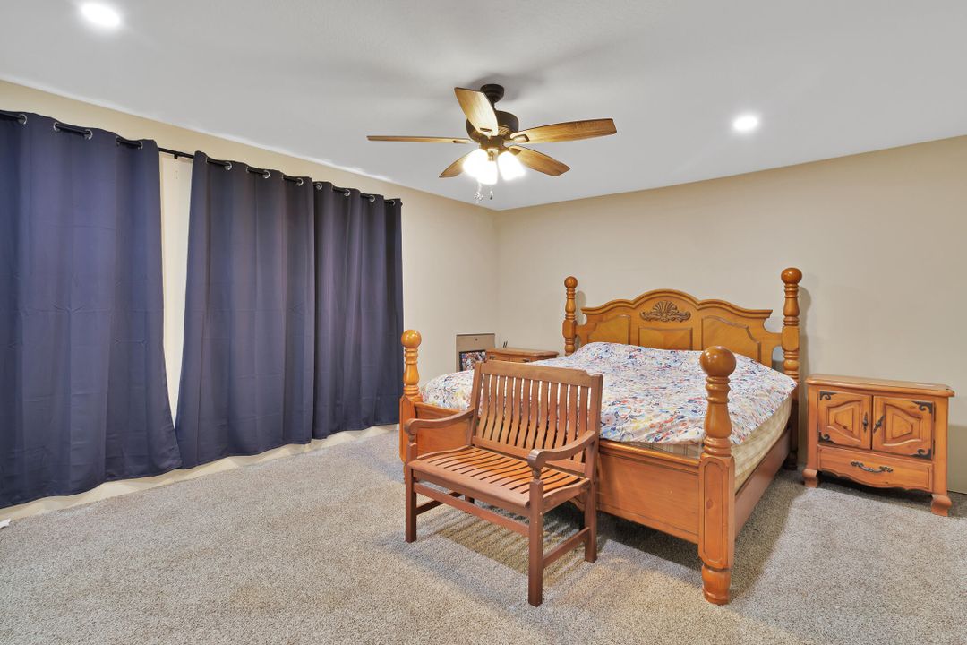 For Sale: $365,900 (3 beds, 2 baths, 1975 Square Feet)