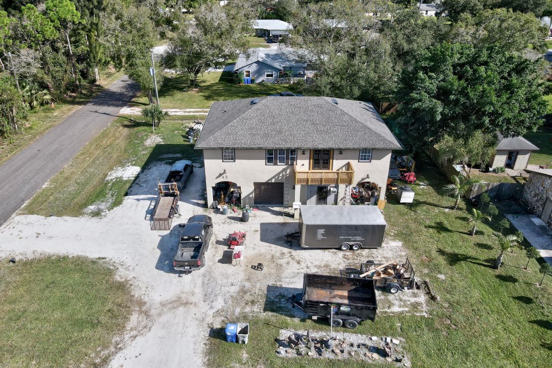 For Sale: $365,900 (3 beds, 2 baths, 1975 Square Feet)