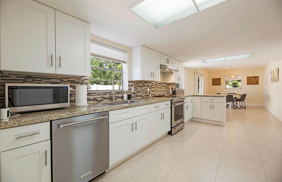 For Sale: $719,000 (3 beds, 2 baths, 1650 Square Feet)