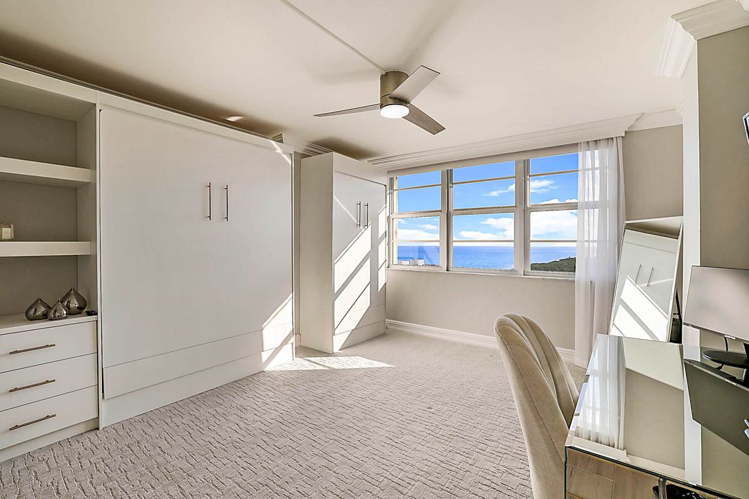 For Sale: $765,000 (2 beds, 2 baths, 1131 Square Feet)