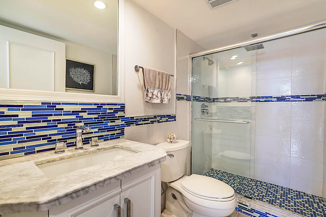 For Sale: $765,000 (2 beds, 2 baths, 1131 Square Feet)