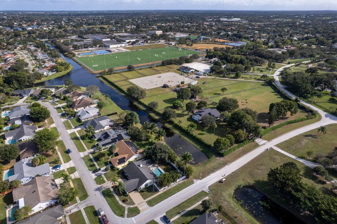 For Sale: $735,000 (3 beds, 2 baths, 2268 Square Feet)