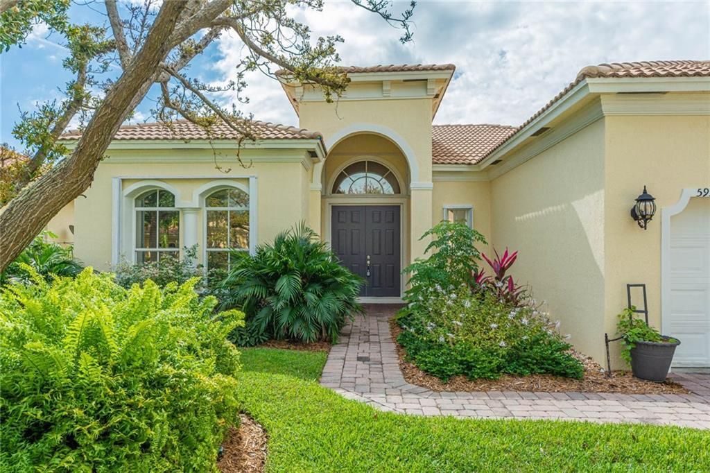 For Rent: $2,800 (3 beds, 2 baths, 1766 Square Feet)