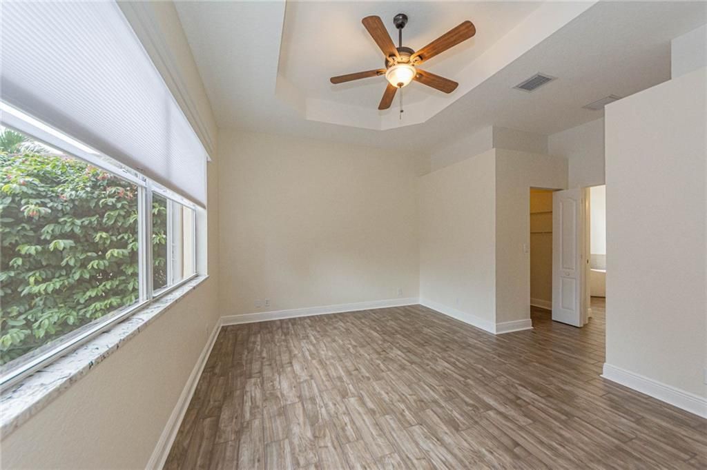 For Rent: $2,800 (3 beds, 2 baths, 1766 Square Feet)