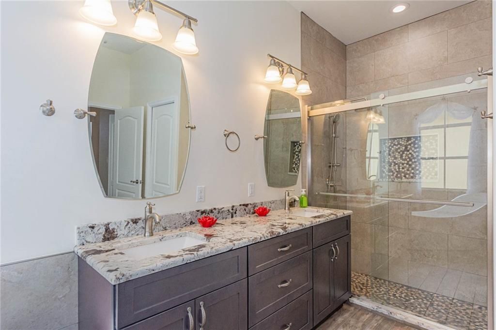 For Rent: $2,800 (3 beds, 2 baths, 1766 Square Feet)