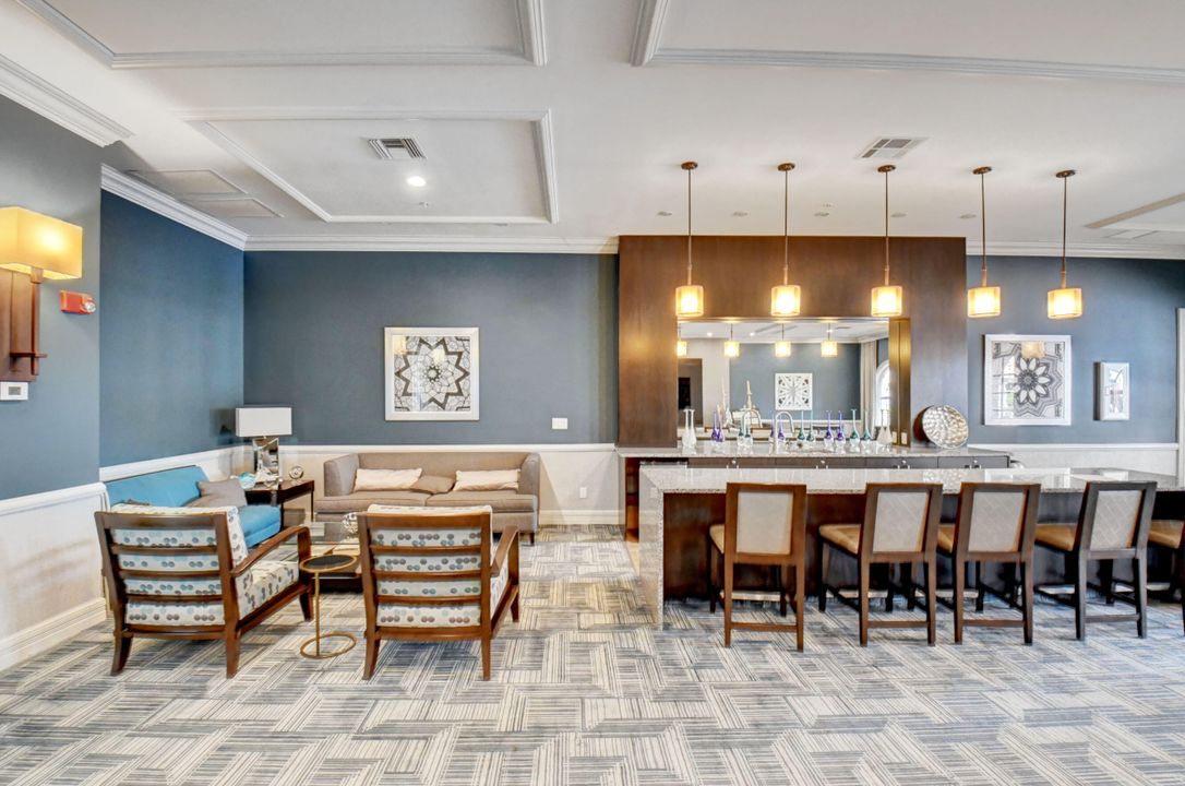 For Sale: $645,000 (3 beds, 2 baths, 2421 Square Feet)