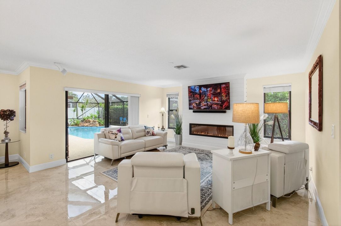 Active With Contract: $989,900 (4 beds, 2 baths, 2459 Square Feet)