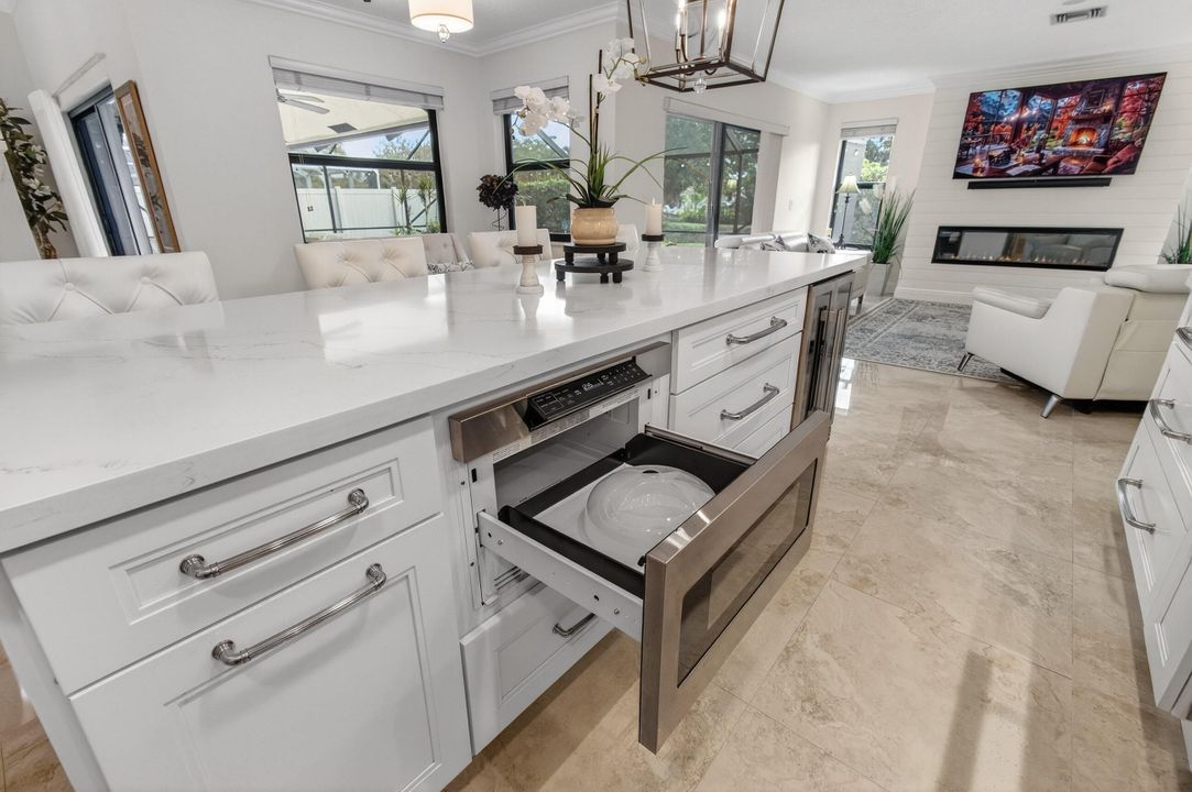 Active With Contract: $989,900 (4 beds, 2 baths, 2459 Square Feet)