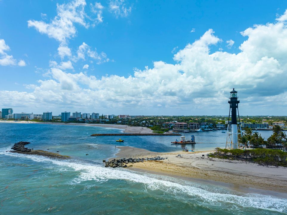 For Rent: $1,700 (1 beds, 1 baths, 400 Square Feet)