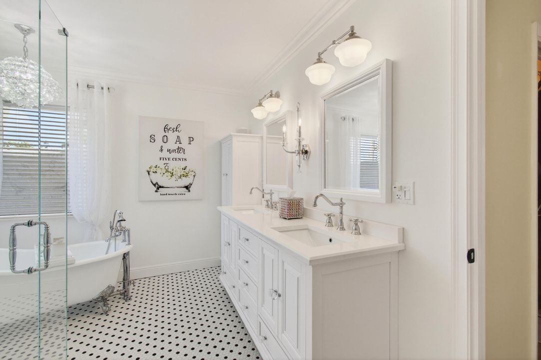 Active With Contract: $989,900 (4 beds, 2 baths, 2459 Square Feet)