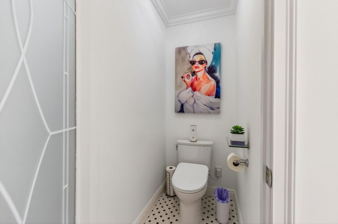 Active With Contract: $989,900 (4 beds, 2 baths, 2459 Square Feet)