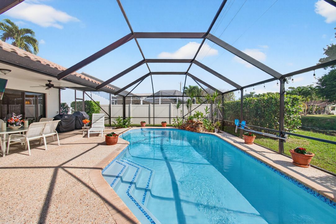 Active With Contract: $989,900 (4 beds, 2 baths, 2459 Square Feet)