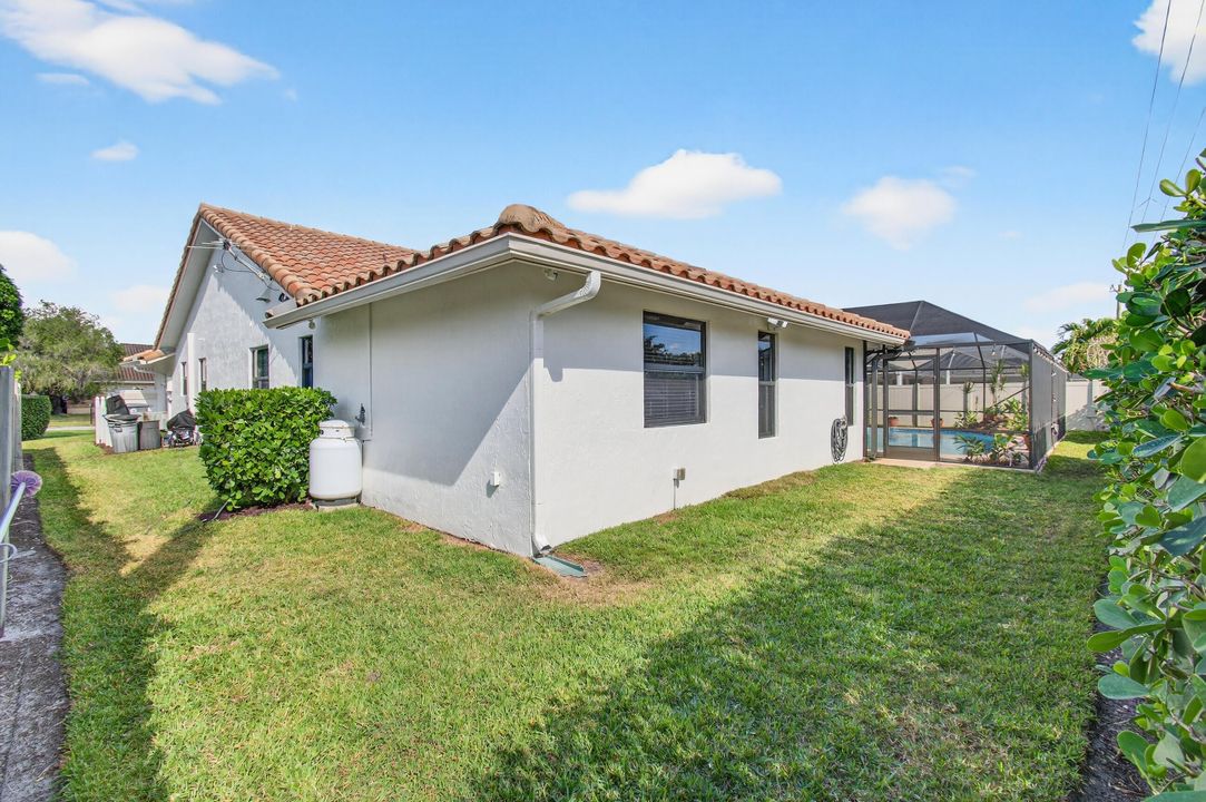 Active With Contract: $989,900 (4 beds, 2 baths, 2459 Square Feet)