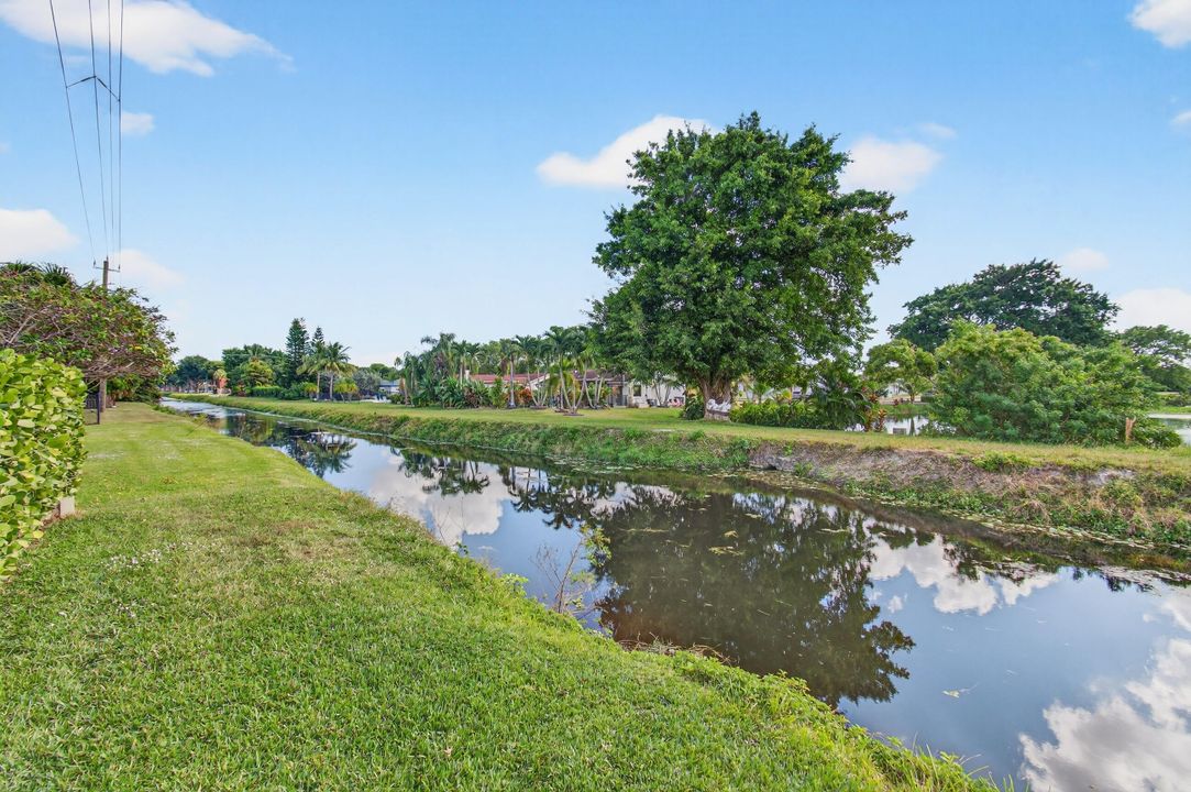 Active With Contract: $989,900 (4 beds, 2 baths, 2459 Square Feet)