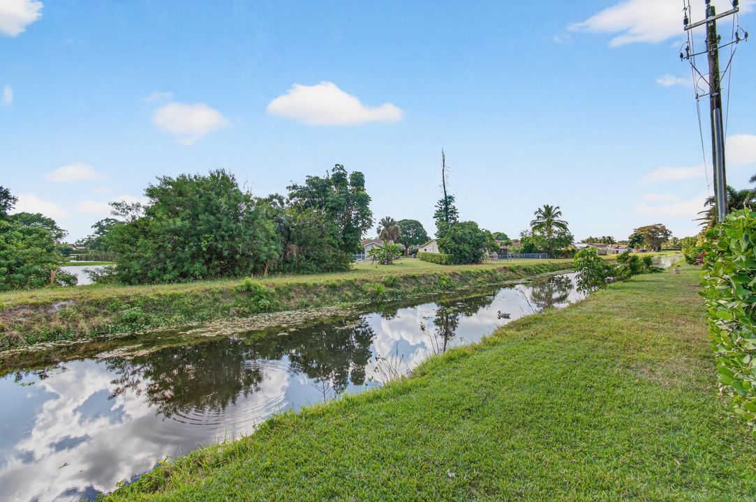 Active With Contract: $989,900 (4 beds, 2 baths, 2459 Square Feet)