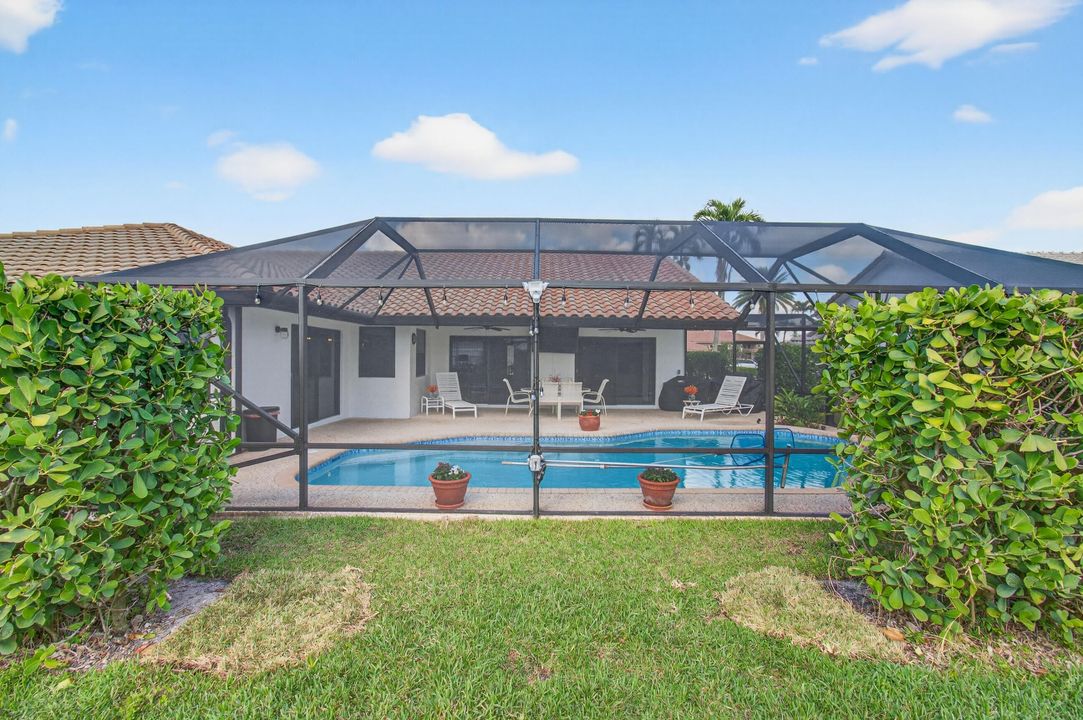 Active With Contract: $989,900 (4 beds, 2 baths, 2459 Square Feet)