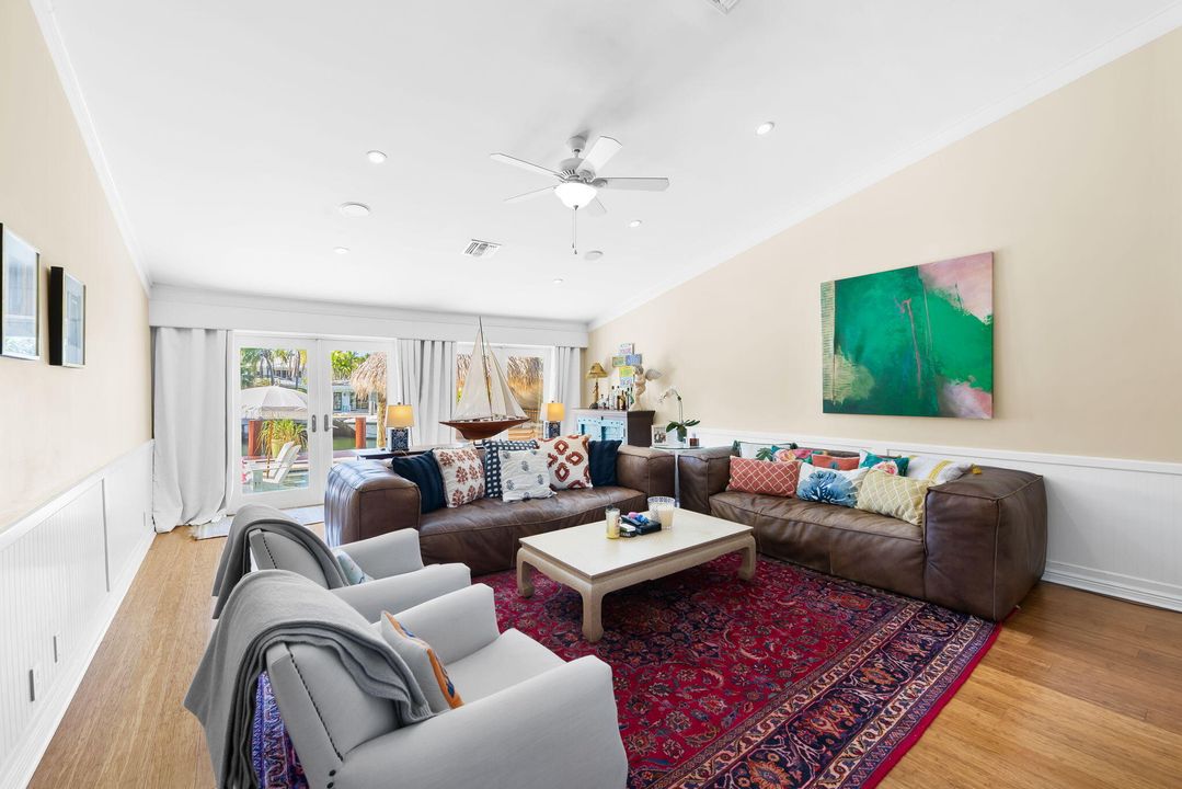 For Sale: $2,590,000 (3 beds, 2 baths, 2180 Square Feet)