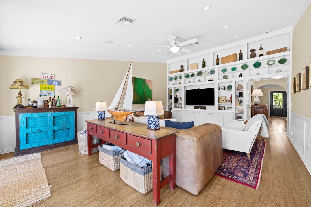 For Sale: $2,590,000 (3 beds, 2 baths, 2180 Square Feet)