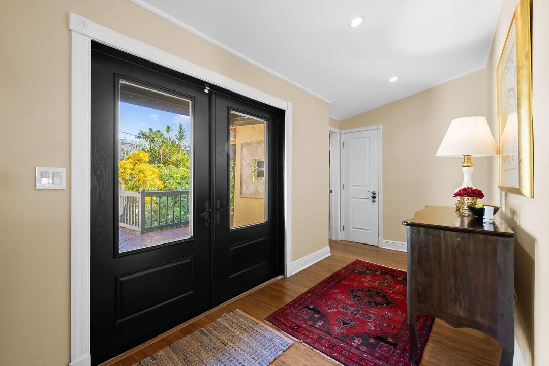 For Sale: $2,590,000 (3 beds, 2 baths, 2180 Square Feet)