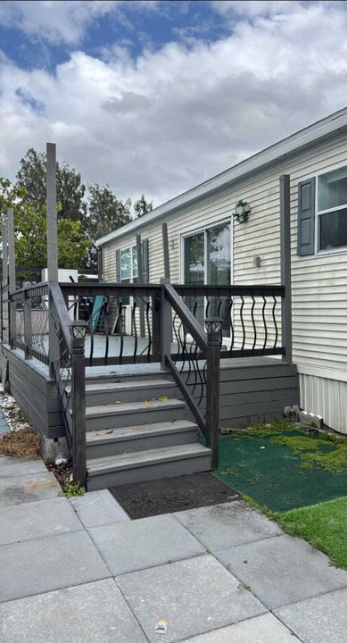 На продажу: $125,000 (6 спален, 2 ванн, 2100 Квадратных фут)