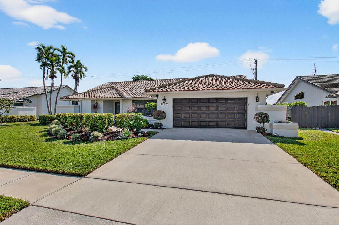 Active With Contract: $989,900 (4 beds, 2 baths, 2459 Square Feet)