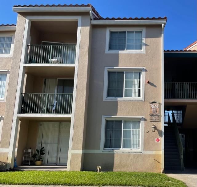 В аренду: $2,650 (3 спален, 2 ванн, 1276 Квадратных фут)