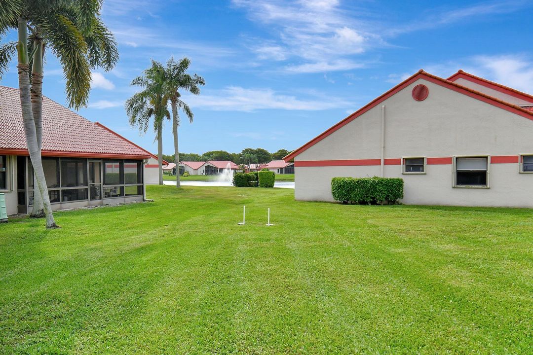 For Sale: $315,000 (2 beds, 2 baths, 1657 Square Feet)