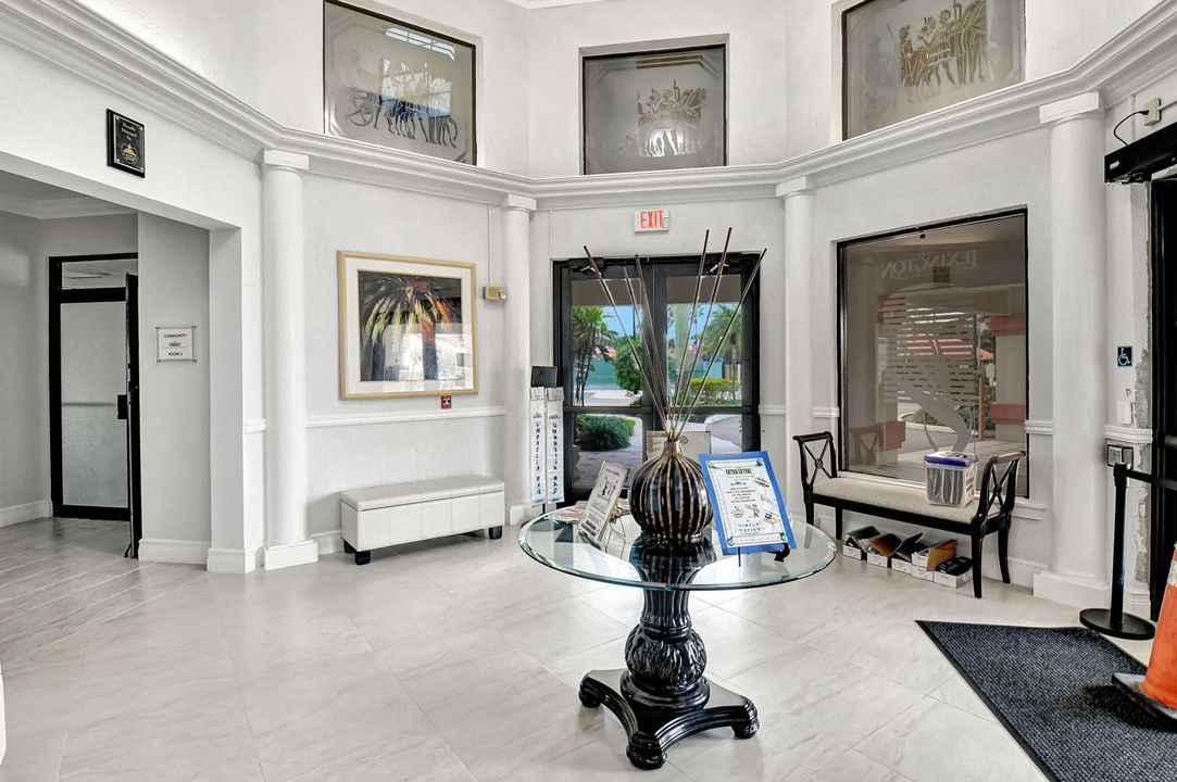 For Sale: $315,000 (2 beds, 2 baths, 1657 Square Feet)