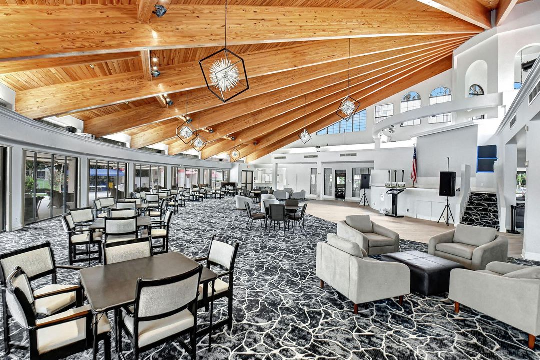 For Sale: $315,000 (2 beds, 2 baths, 1657 Square Feet)