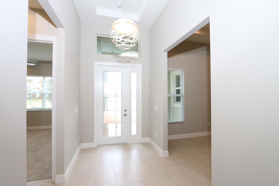 For Rent: $3,750 (3 beds, 3 baths, 2563 Square Feet)