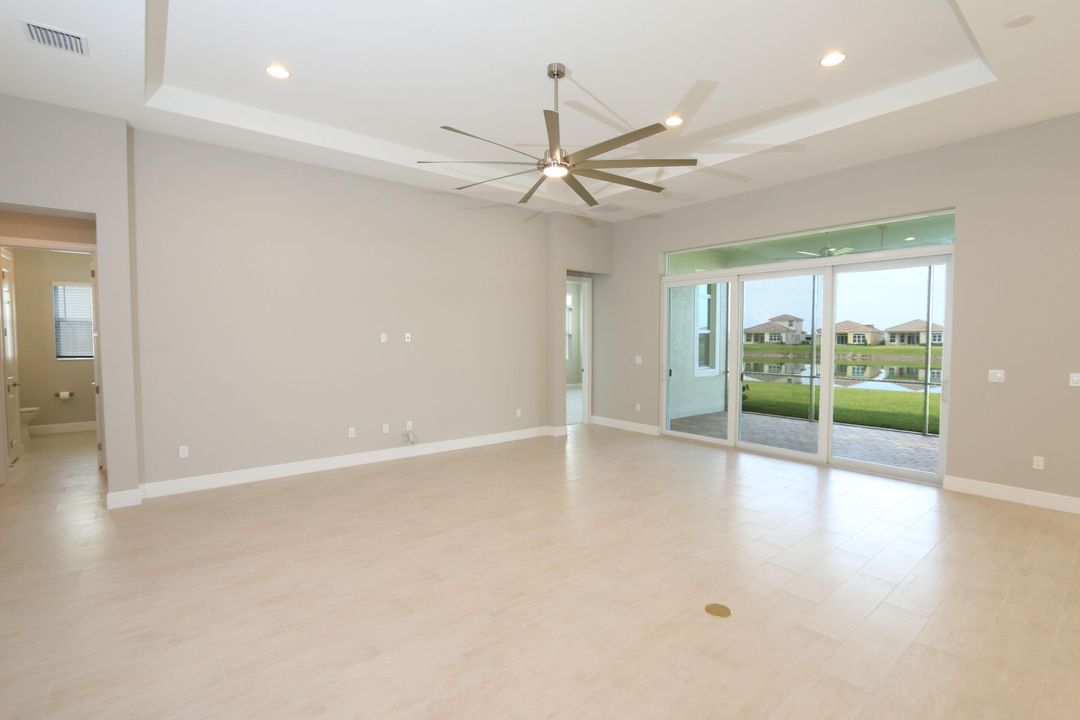 For Rent: $3,750 (3 beds, 3 baths, 2563 Square Feet)