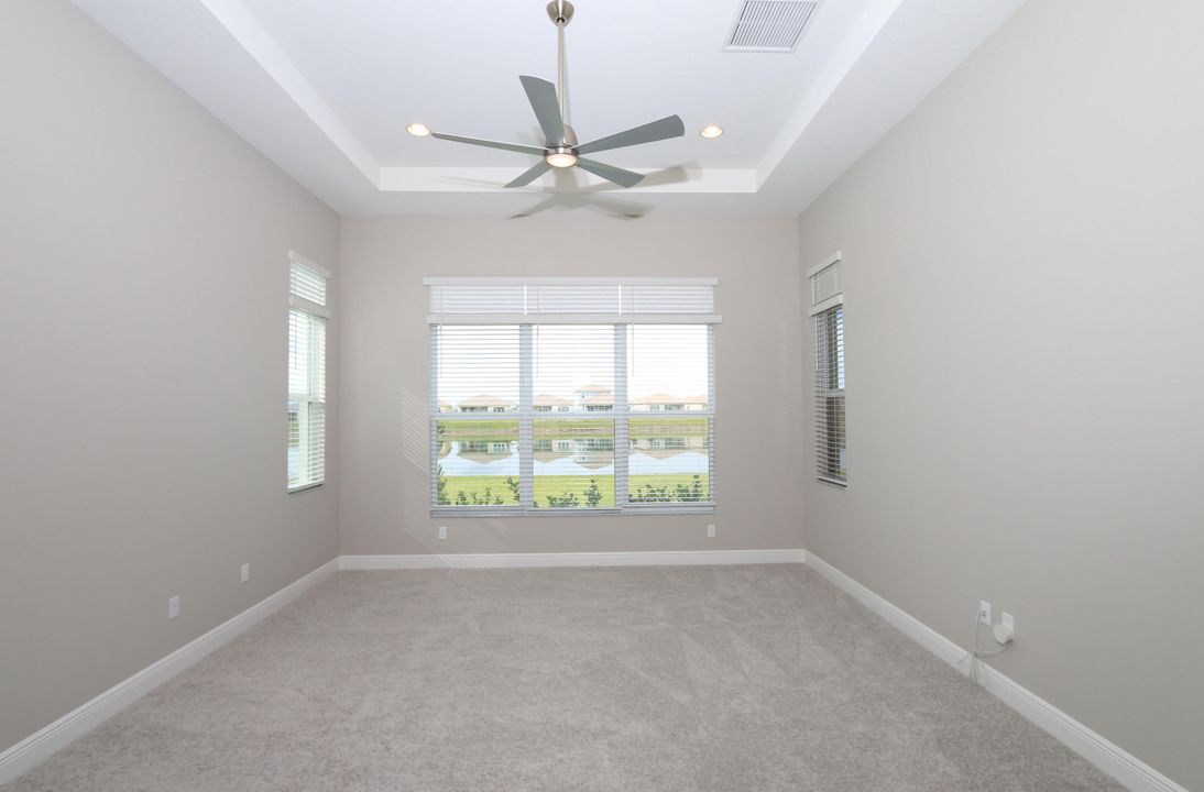 For Rent: $3,750 (3 beds, 3 baths, 2563 Square Feet)