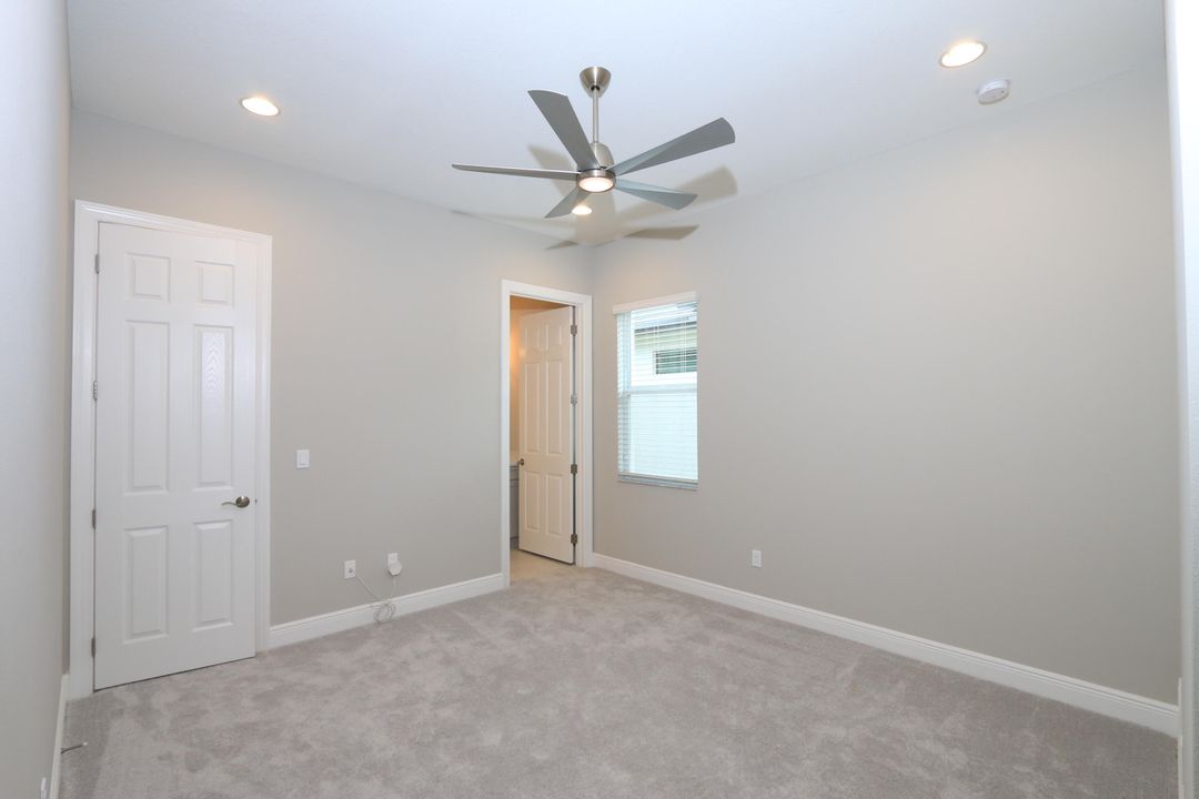 For Rent: $3,750 (3 beds, 3 baths, 2563 Square Feet)