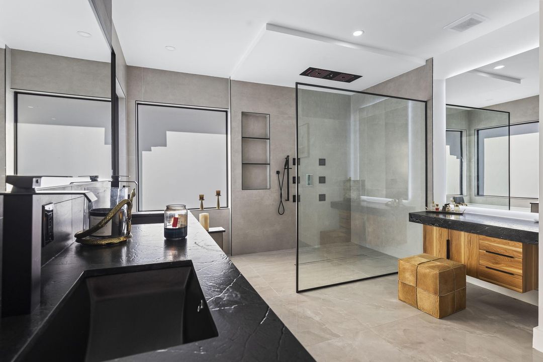 For Sale: $1,399,900 (4 beds, 3 baths, 3085 Square Feet)