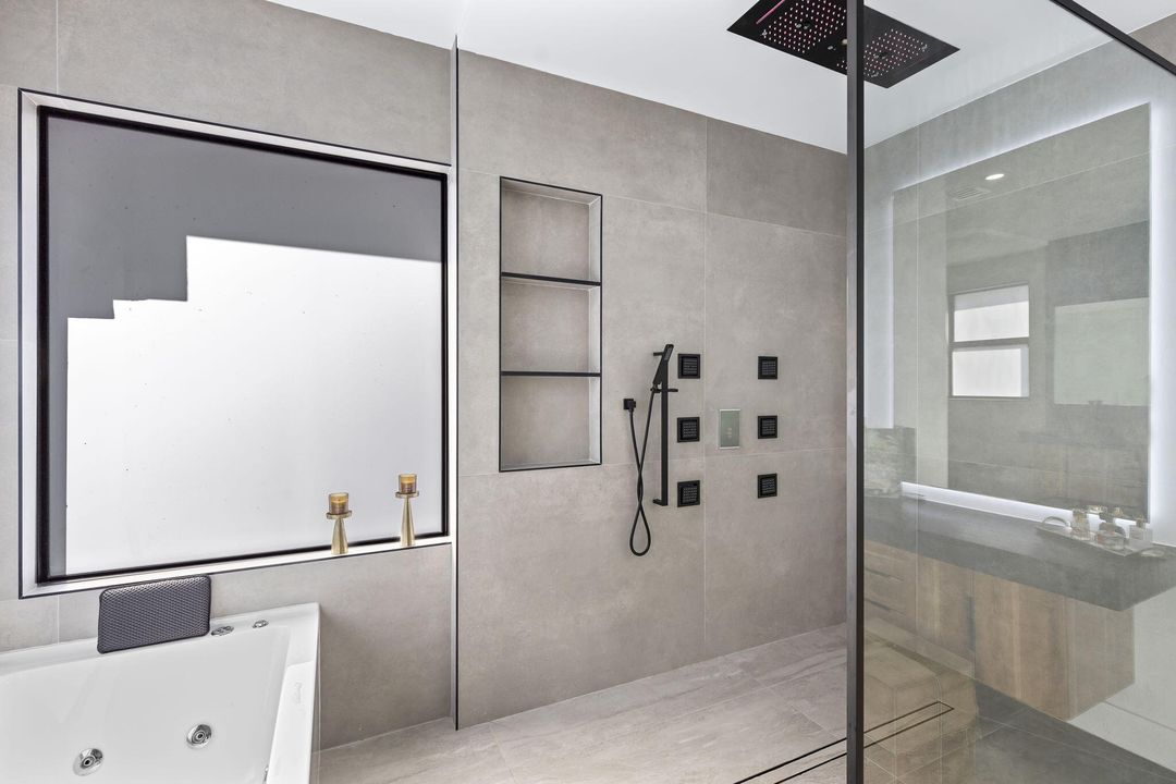 For Sale: $1,399,900 (4 beds, 3 baths, 3085 Square Feet)