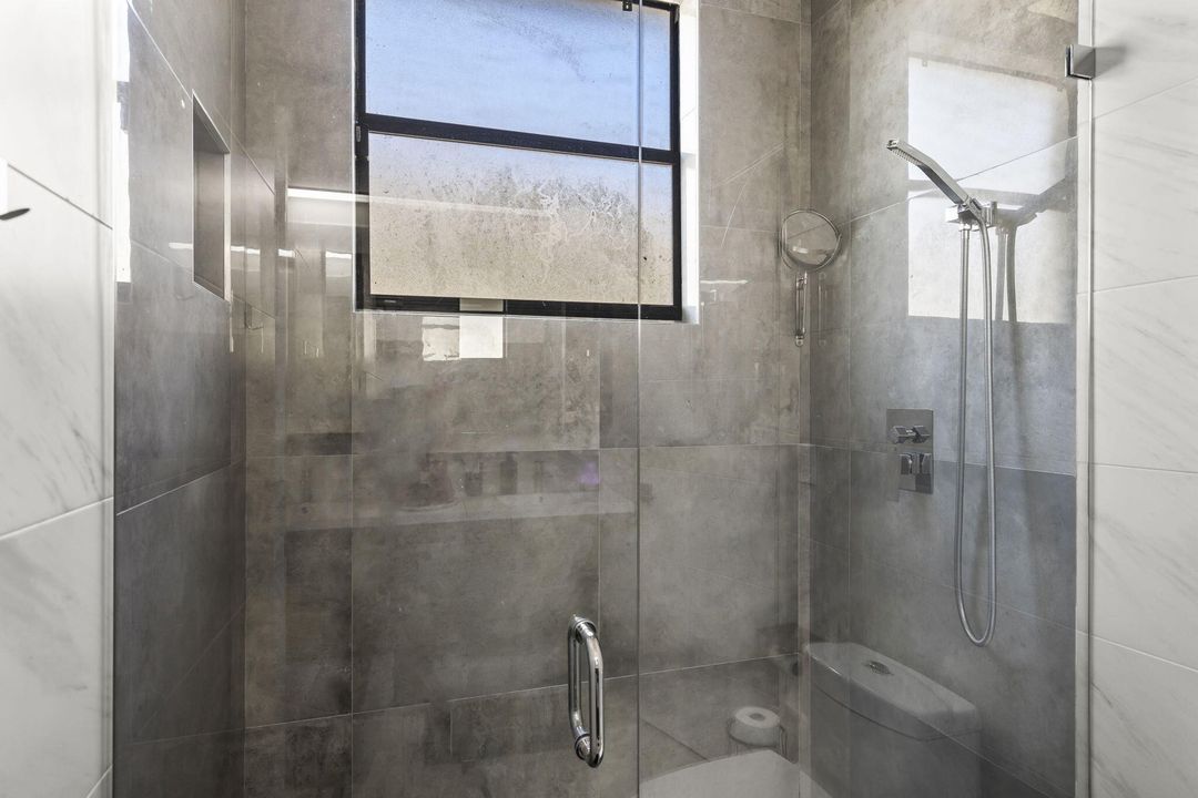 For Sale: $1,399,900 (4 beds, 3 baths, 3085 Square Feet)