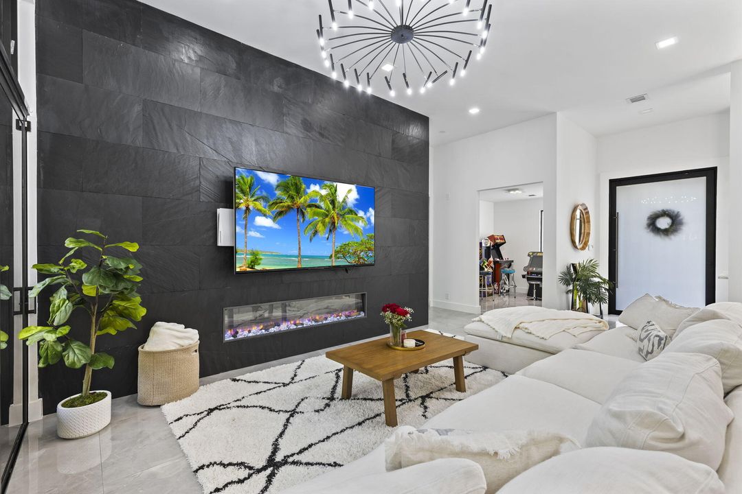 For Sale: $1,399,900 (4 beds, 3 baths, 3085 Square Feet)