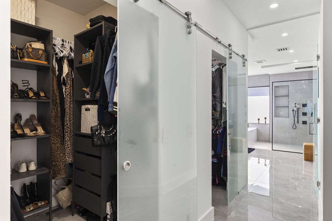 For Sale: $1,399,900 (4 beds, 3 baths, 3085 Square Feet)