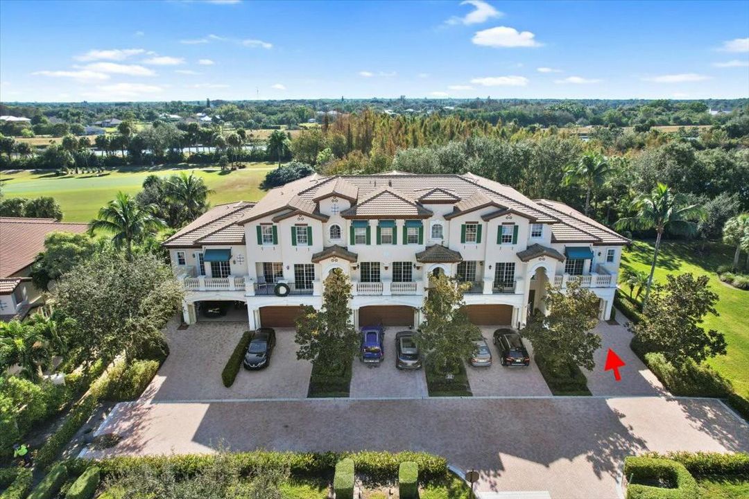 For Sale: $949,000 (3 beds, 2 baths, 2281 Square Feet)