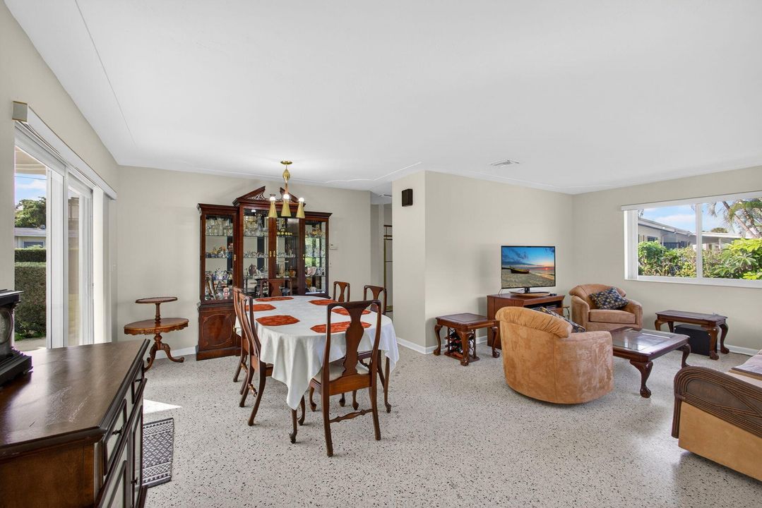 For Sale: $529,000 (3 beds, 2 baths, 1225 Square Feet)