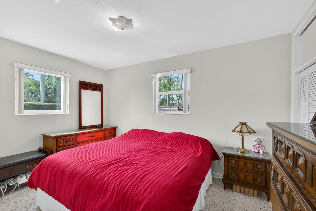 For Sale: $529,000 (3 beds, 2 baths, 1225 Square Feet)