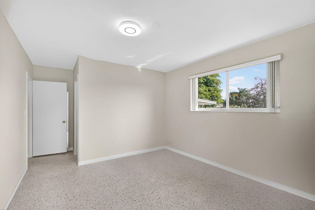 For Sale: $529,000 (3 beds, 2 baths, 1225 Square Feet)