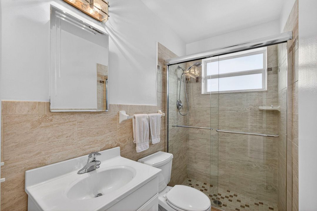 For Sale: $529,000 (3 beds, 2 baths, 1225 Square Feet)