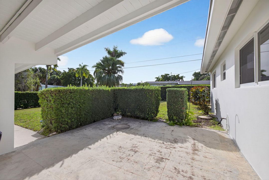 For Sale: $529,000 (3 beds, 2 baths, 1225 Square Feet)